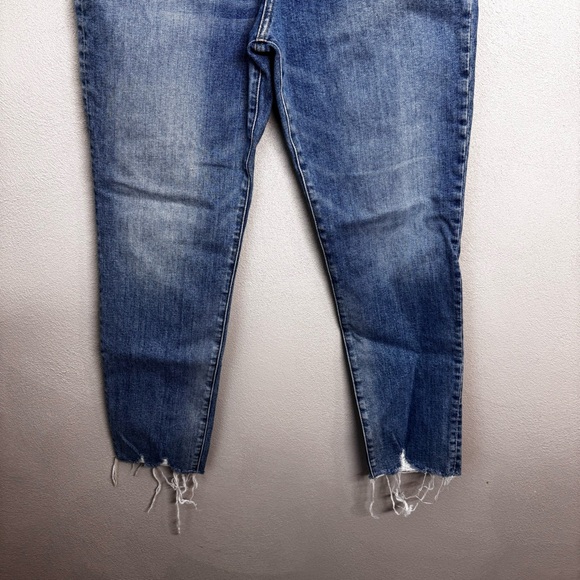 Revtown High Waisted Jeans Distressed Raw Hemline Medium Wash 33 Regular - Picture 3 of 11